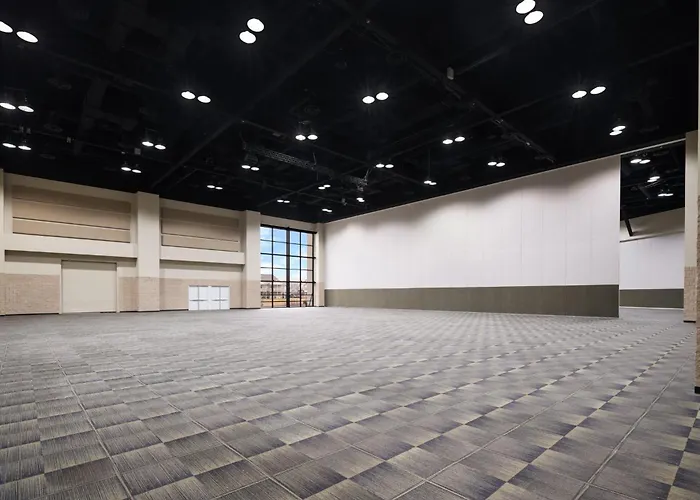 Even Chicago - - Convention Center By Ihg Hotel