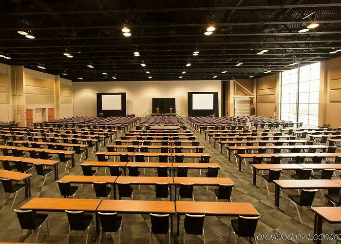 Even Chicago - - Convention Center By Ihg Hotel